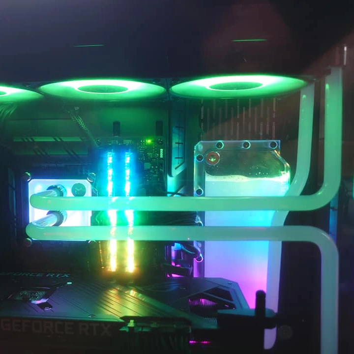 Ordinateur Watercooling custom